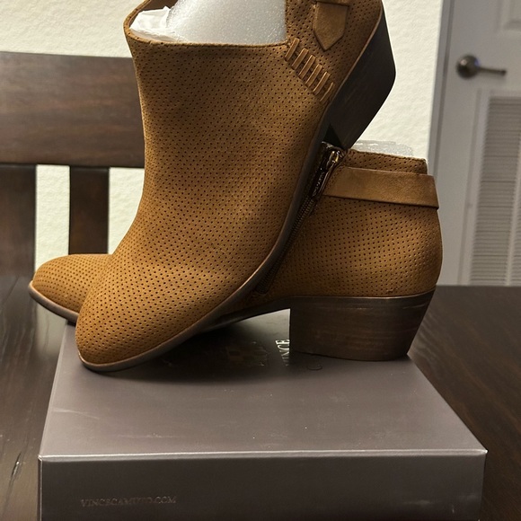 Vince Camuto Booties - Picture 5 of 6